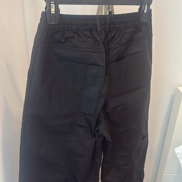 Black nylon pants - Picture 4 of 4